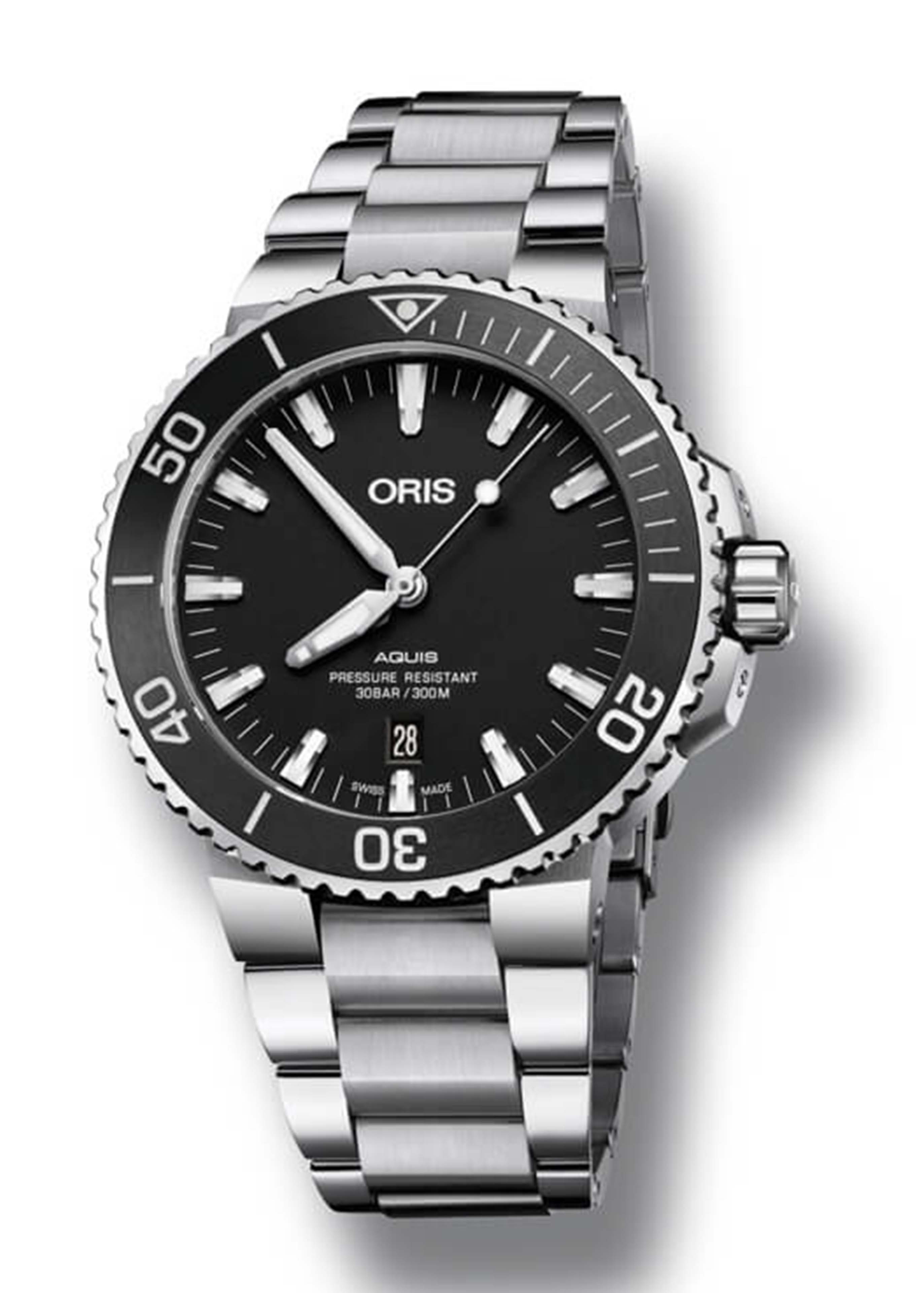Oris Aquis Date Black Dial 36.5mm Stainless Steel Watch Image